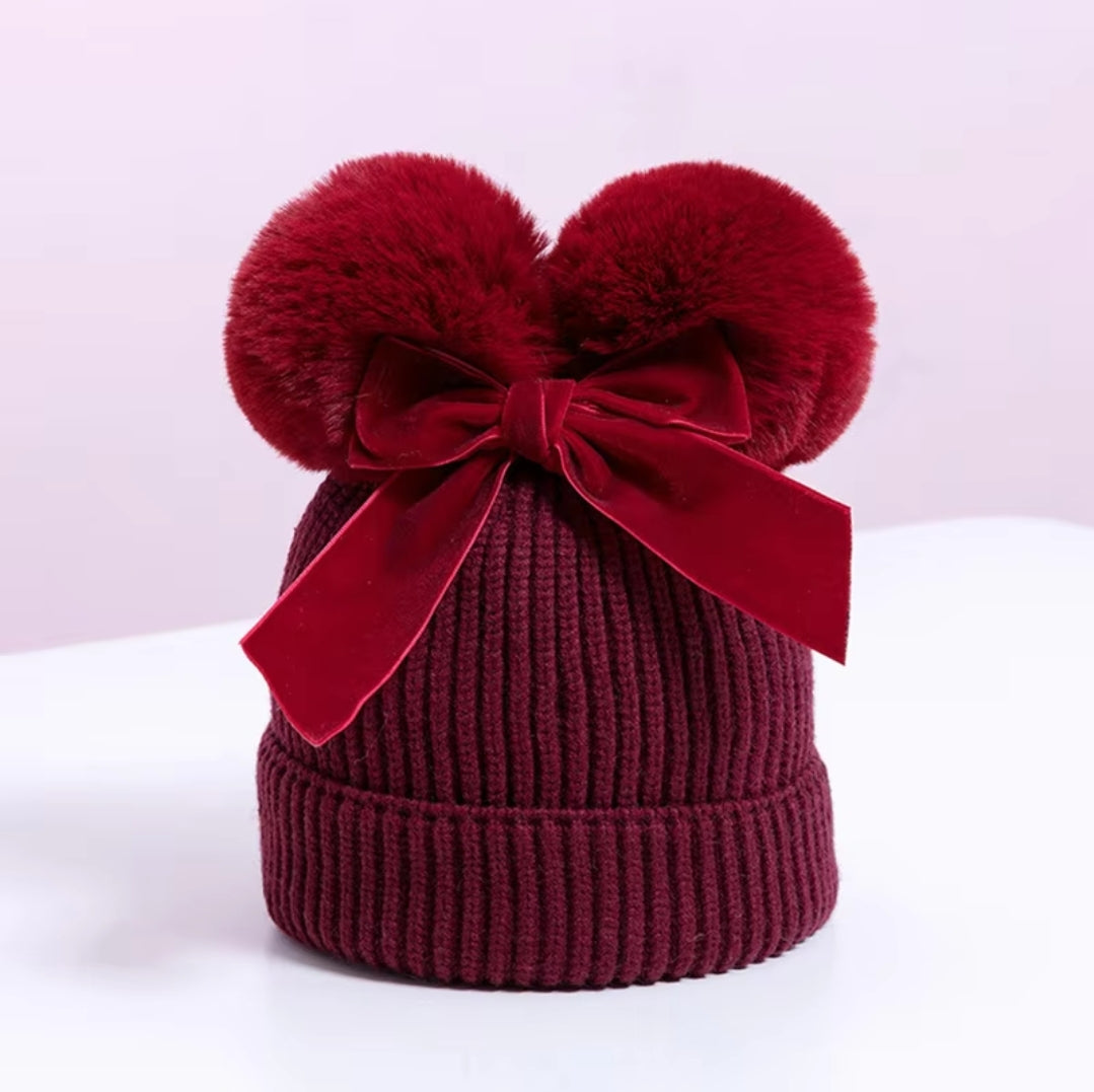 Pom Pom Bow Beanie